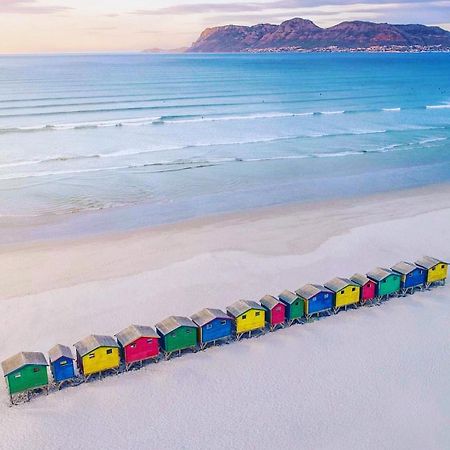 Cape Capsules Otel Muizenberg Dış mekan fotoğraf